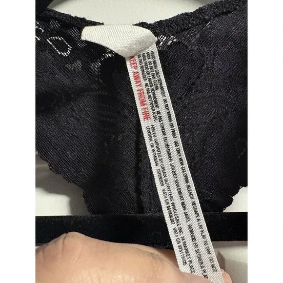 Intimately Free People Black Lace Bralette XS Racerback Galloon Lace - Picture 3 of 4